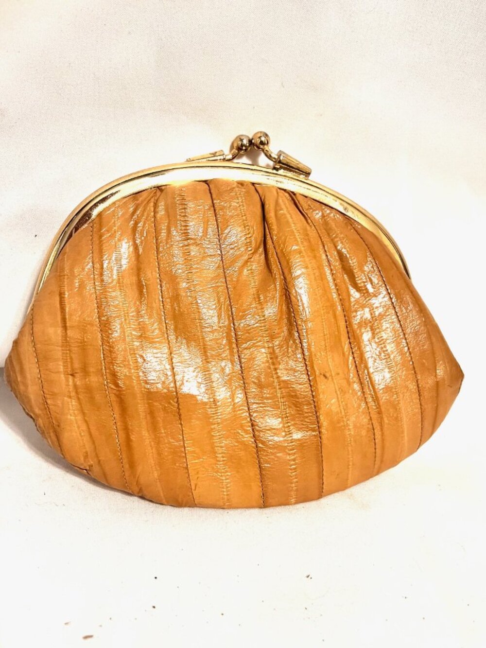 Vintage Genuine Eel Skin (2) Kiss Lock In One Change Purse-Gold/Tan-Soft-Versati
